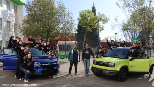 ¿Cómo apoya General Motors el talento STEM en México?