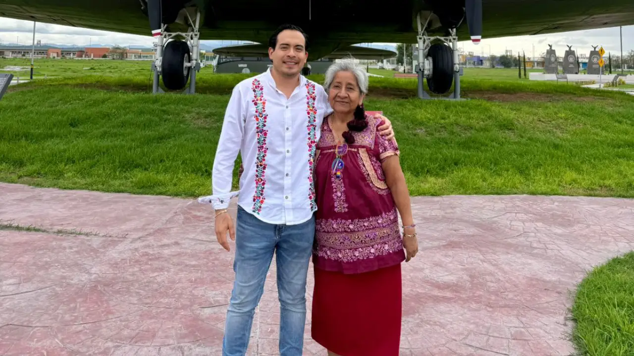 Aguja NuYu impulsa la tradición textil mexicana y el comercio electrónico