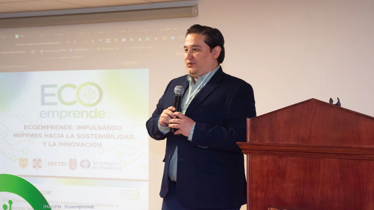 Leonardo Glasserman, responsable técnico del proyecto Ecoemprende por parte del Tecnológico de Monterrey. 