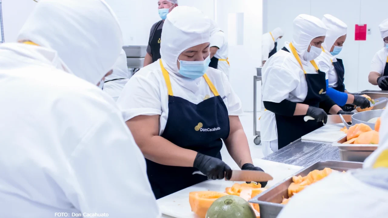 Con criterios ESG Don Cacahuato entrega 30,000 desayunos escolares al día